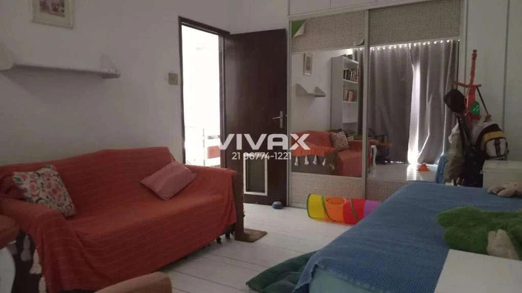 Furnished duplex house 351 m² with 5 bedrooms and 3 parking — photo 16