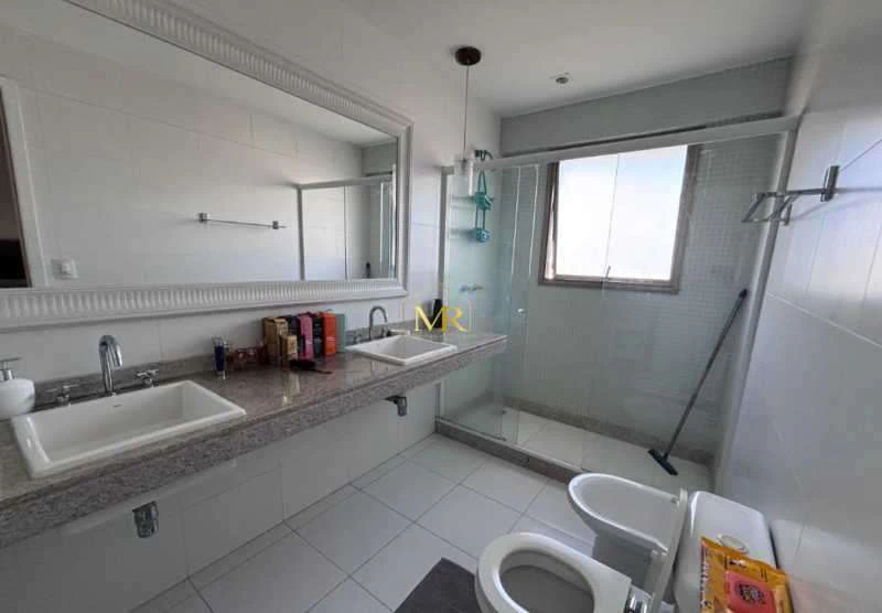 Furnished apartment with 4 en-suite bedrooms and 5 baths — photo 28