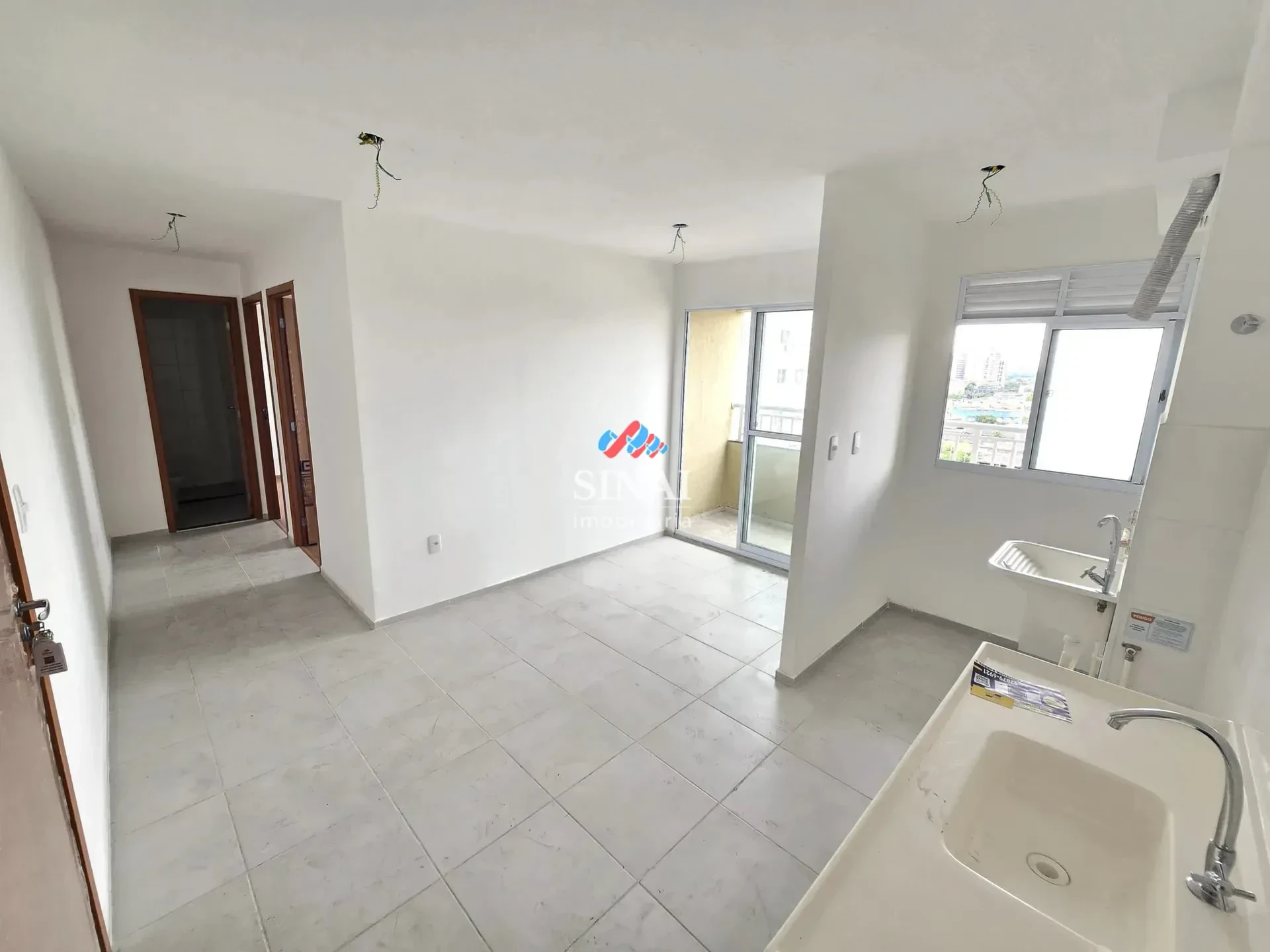 56 m² apartment with 2 bedrooms and a balcony — photo 2
