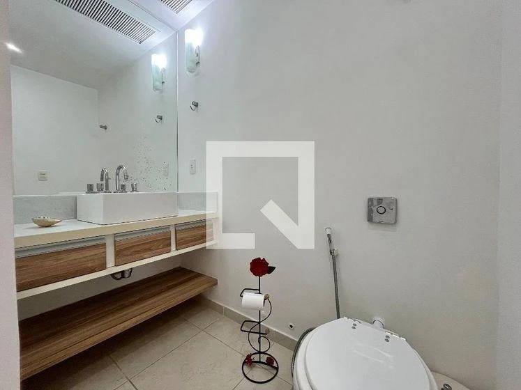 Гардеробная и 2 спальни: квартира 90 м² — photo 41