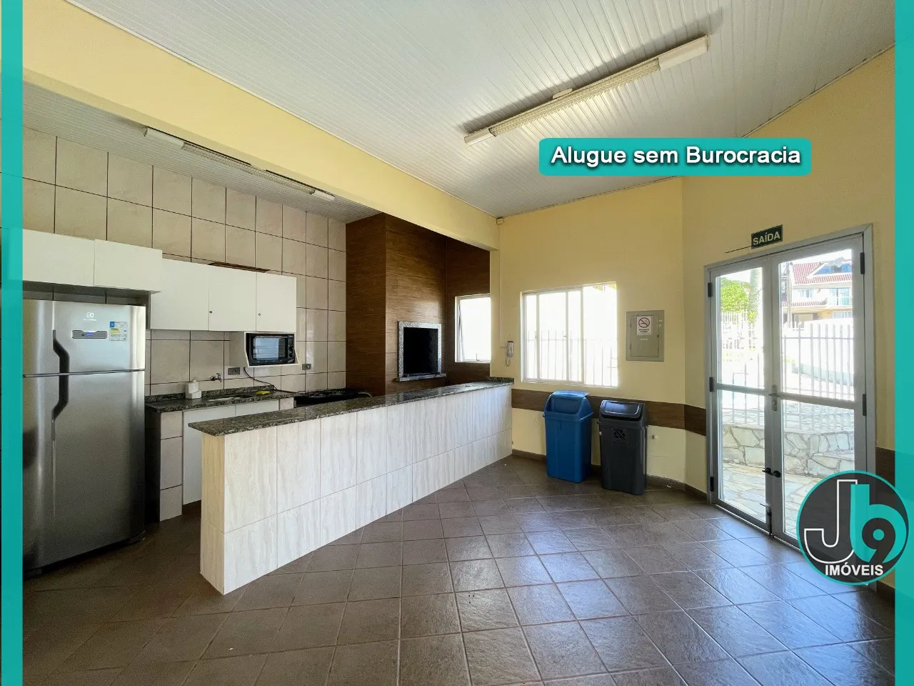 360 m² townhouse with 3 en-suite bedrooms and parking — photo 59