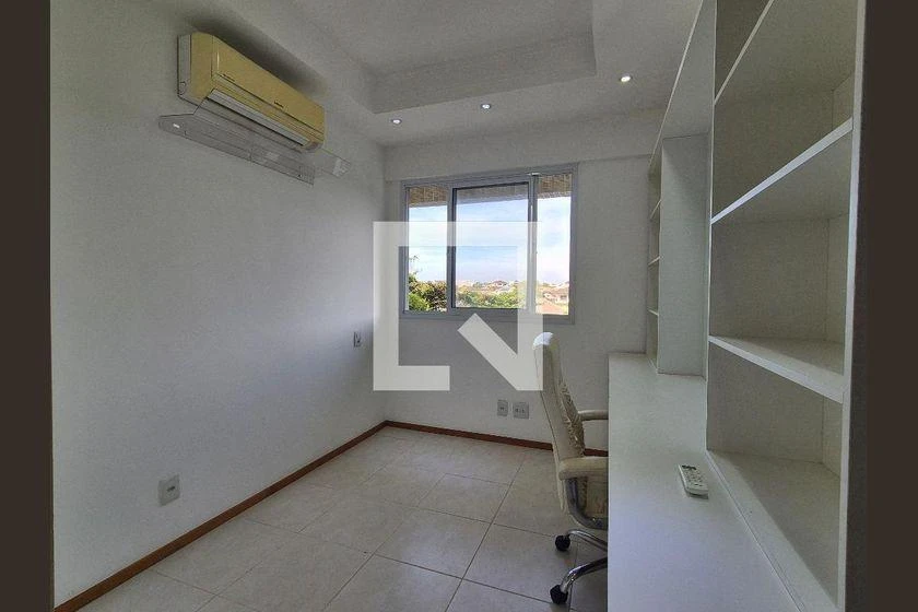 Apartment, 133 m², with a glass-enclosed balcony — photo 21