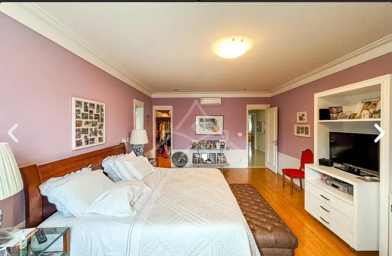 Furnished 4-bedroom house with open-plan kitchen — photo 17