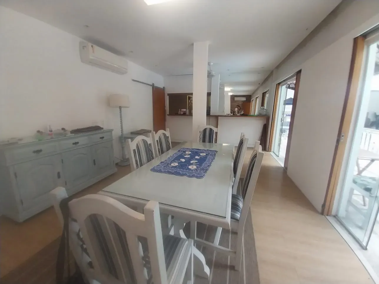 Furnished house with 4 en-suites, 7 baths and 600 m² — photo 7