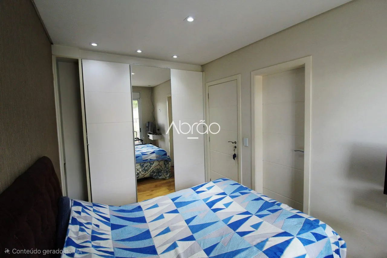 4-bedroom house with a private BBQ area — photo 12