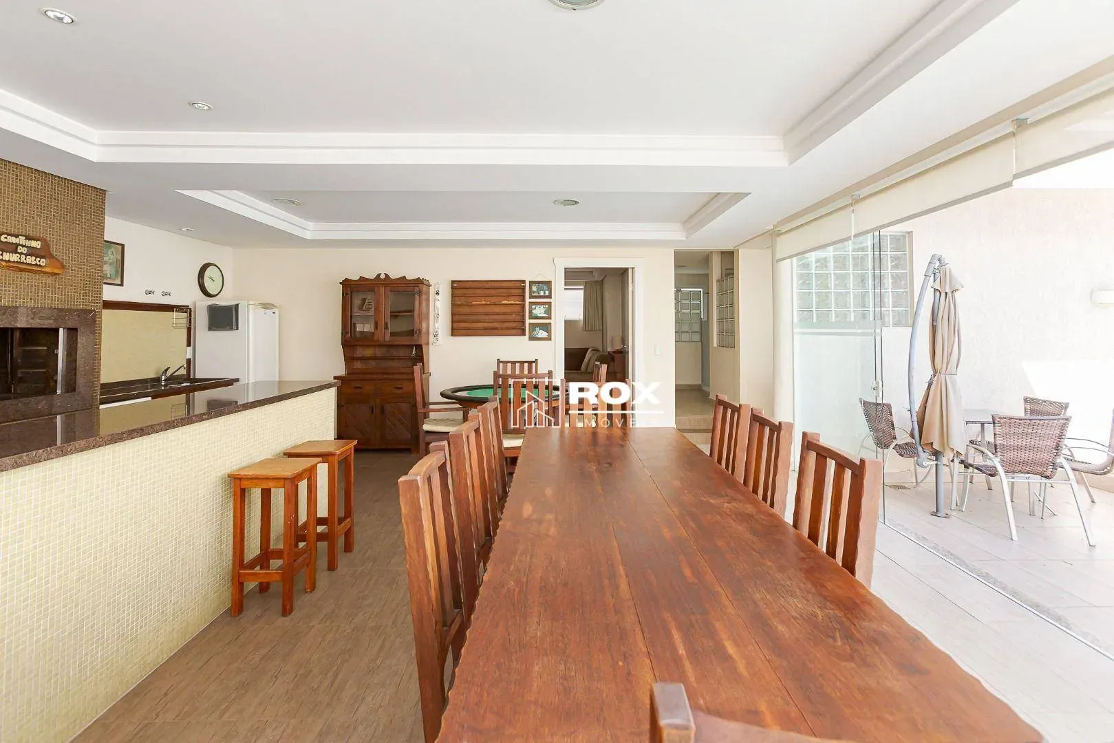 Unfurnished 598 m² house with 6 parking spaces — photo 14
