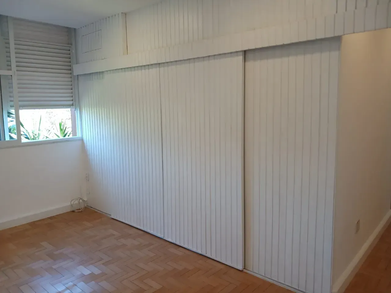 Квартира 70 м² с 2 спальнями и отдельной кухней — photo 16