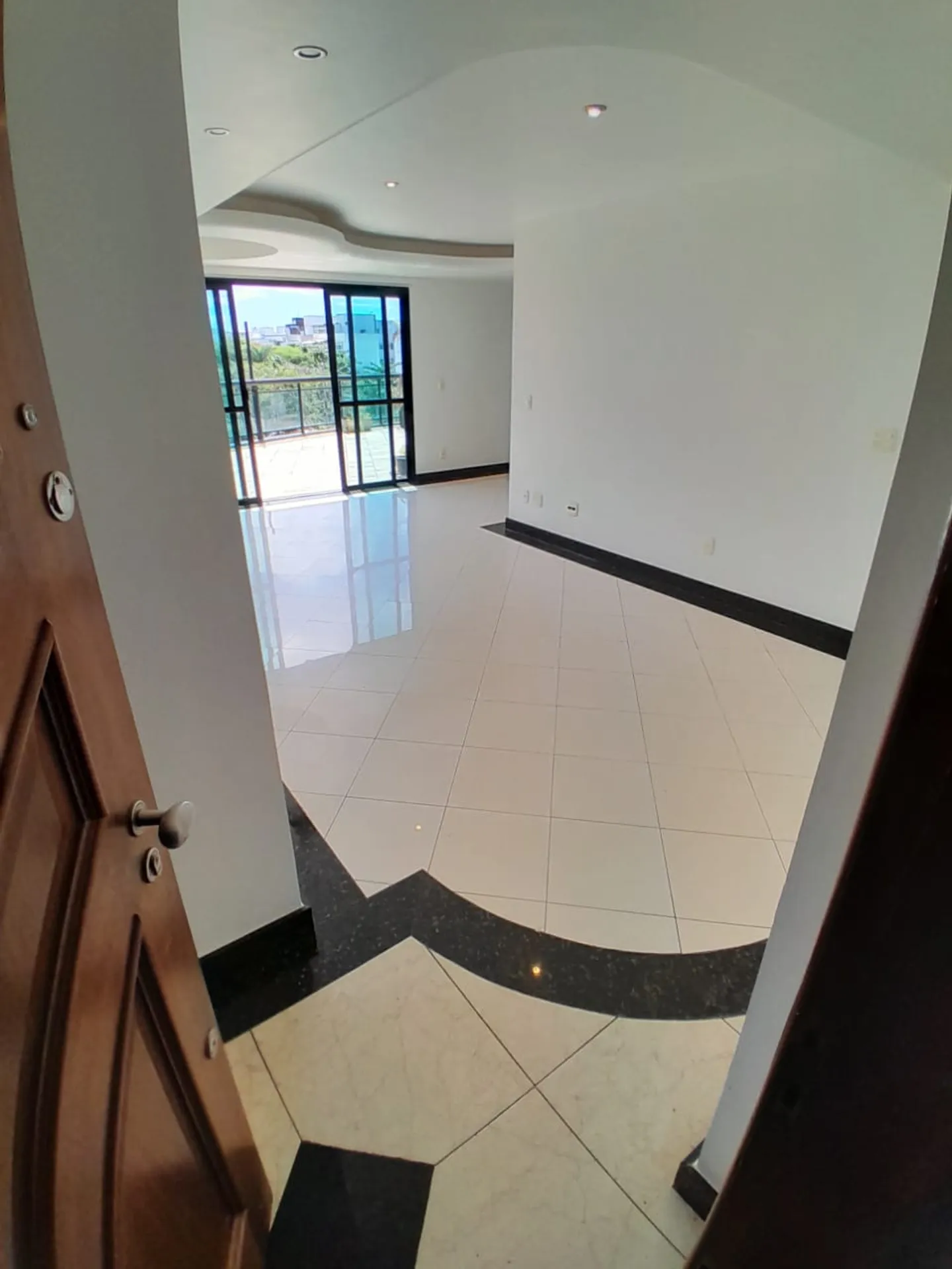 Apartamento com 3 suítes, 260 m² e 3 vagas — photo 13