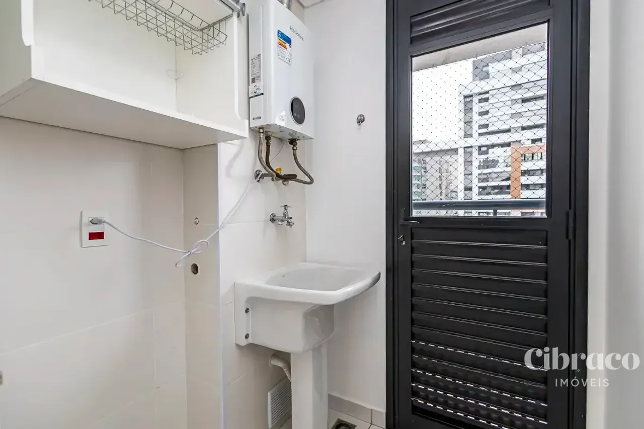 1-bedroom apartment with a balcony and 83.60 m² — photo 10
