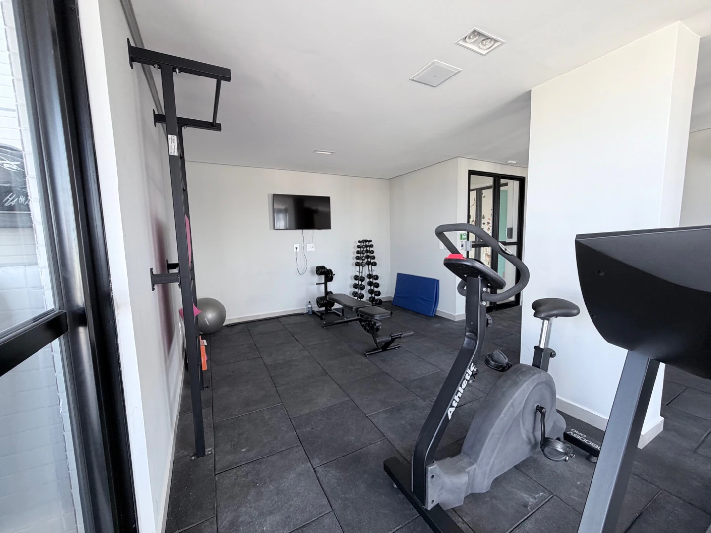 1 quarto e janelas do piso ao teto: apartamento de 40 m² — photo 16
