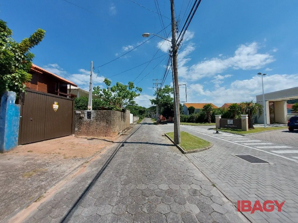 Casa mobiliada com 2 suítes e 3 banheiros — photo 37