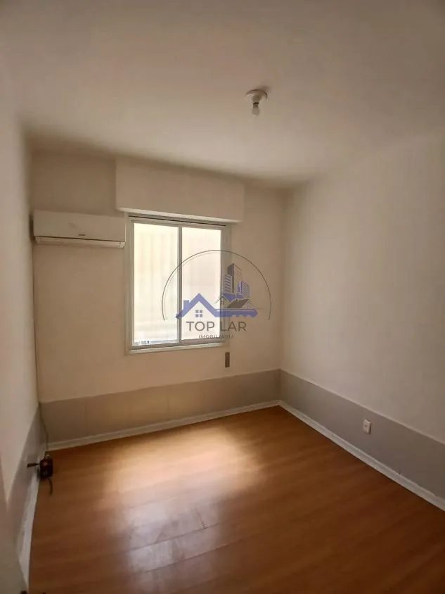 Ванна та 4 спальні: квартира 180 м² — photo 11