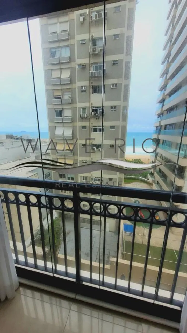 Furnished apartment with an open-plan kitchen and 2 bedrooms — photo 20