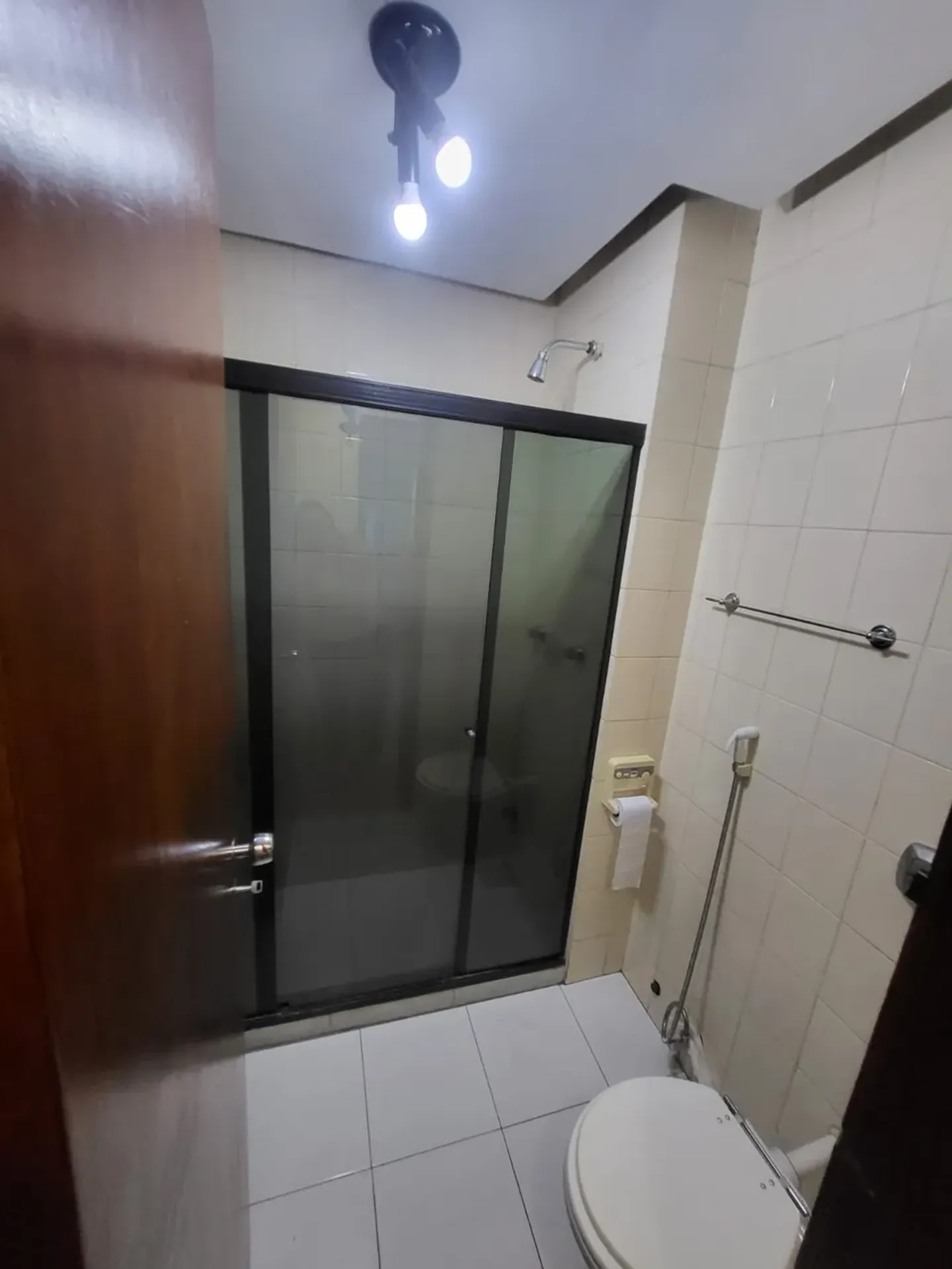 Furnished 126 m² apartment with 3 bedrooms and gas kitchen — photo 37
