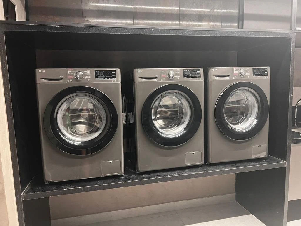 1-bedroom flat with AC and no parking space — photo 8