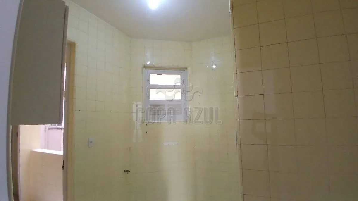 Unfurnished 2-bedroom apartment with 2 bathrooms — photo 27