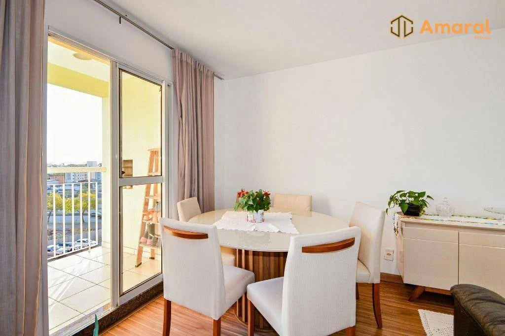 3-bedroom apartment with a private pool — photo 8