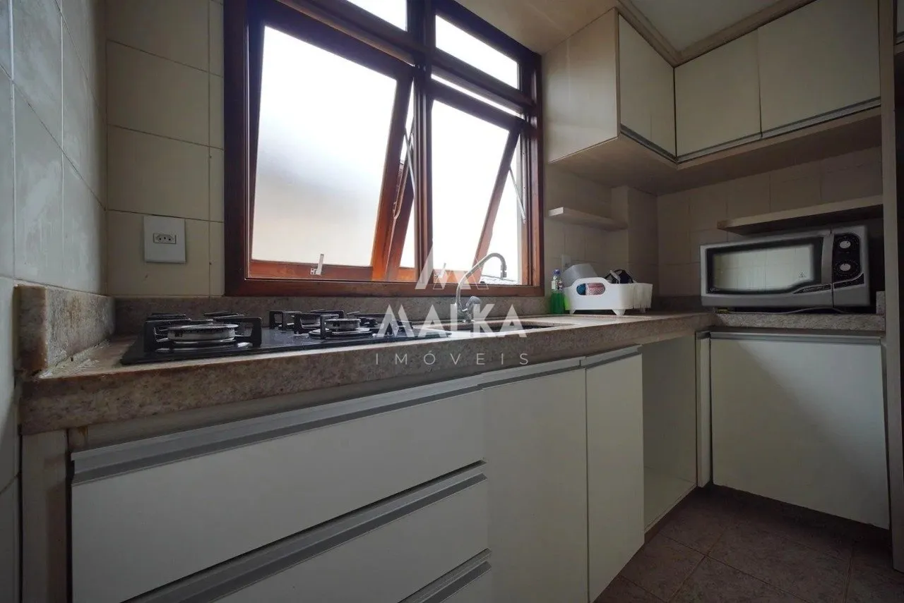 180 m² house with a mountain view and a home office — photo 16
