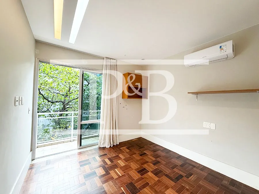 Apartamento com 4 quartos e escritório — photo 21