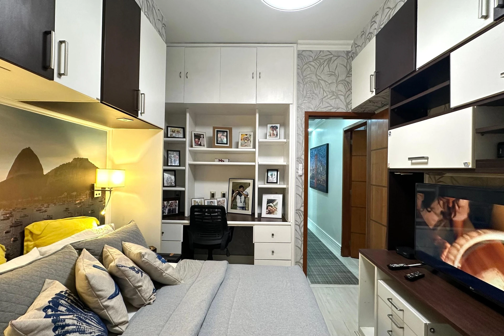 3-bedroom apartment with a home office in Rio de Janeiro — photo 16