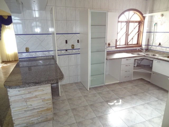 Casa de 4 dormitorios, todos con baño propio, 414 m² — photo 3