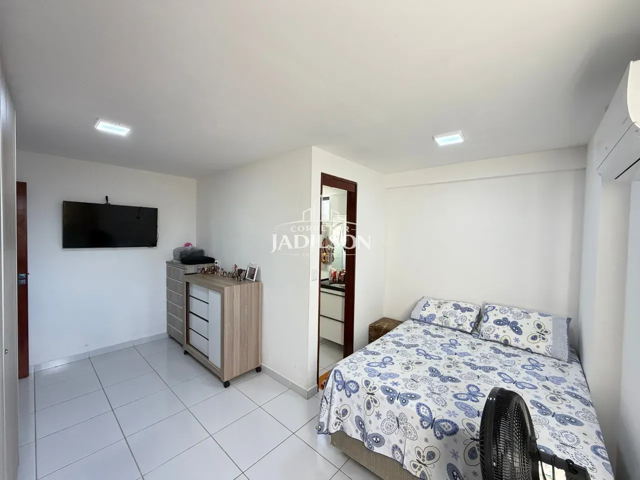 Стиральная машина и 3 спальни: квартира 100 м² — photo 14