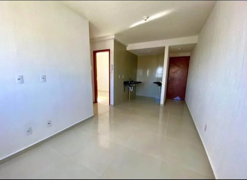 2-bedroom apartment in a building with a gym — photo 8