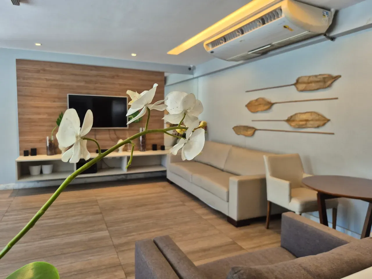 Furnished apartment, 136 m², with a private BBQ — photo 3