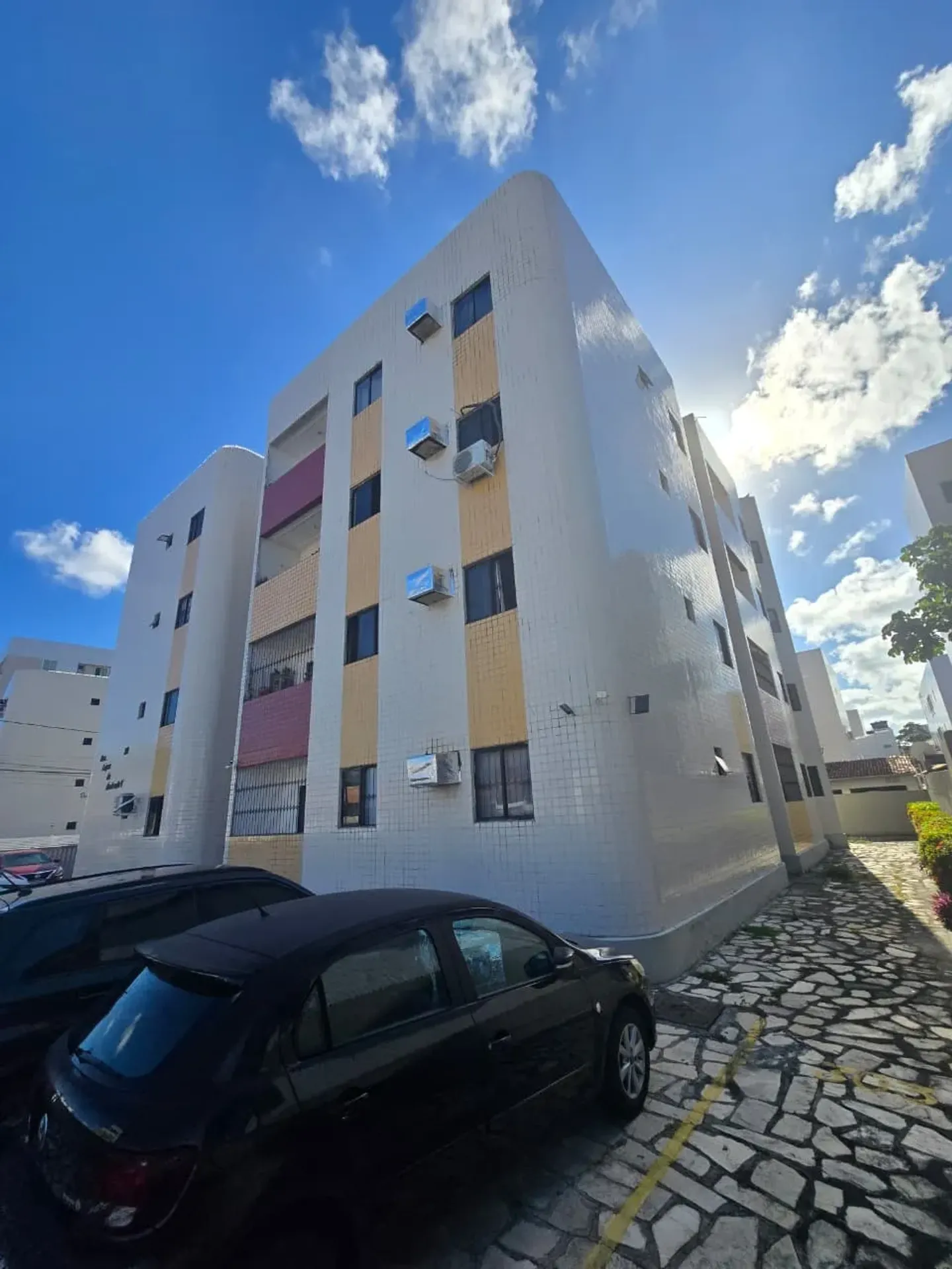 3-bedroom apartment, 1 with its own bathroom, 74 m² — photo 6