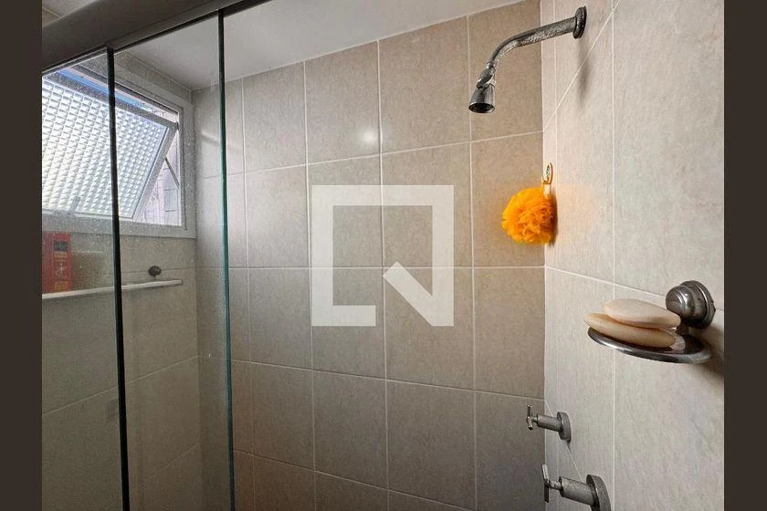 4 quartos e banheira: apartamento de 233 m² — photo 35