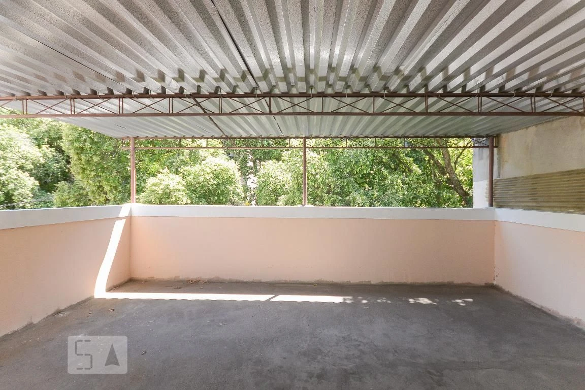 House for rent with 5 bedrooms and 2 bathrooms — photo 11