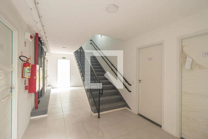 2-bedroom 45 m² apartment with a closed-off kitchen — photo 9