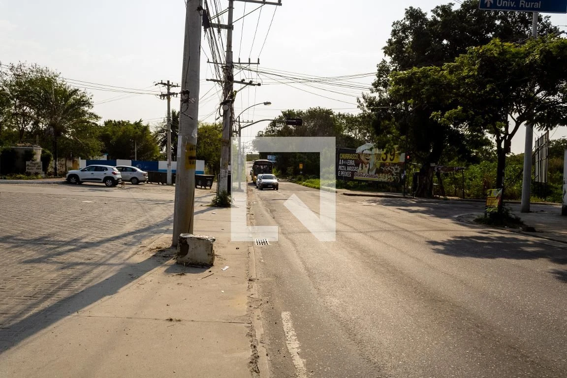 Apartamento sem mobília com 2 quartos e cozinha integrada — photo 52