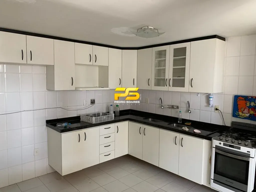 4-bedroom apartment with 3 en-suites and 204 m² on the 6th floor — photo 43