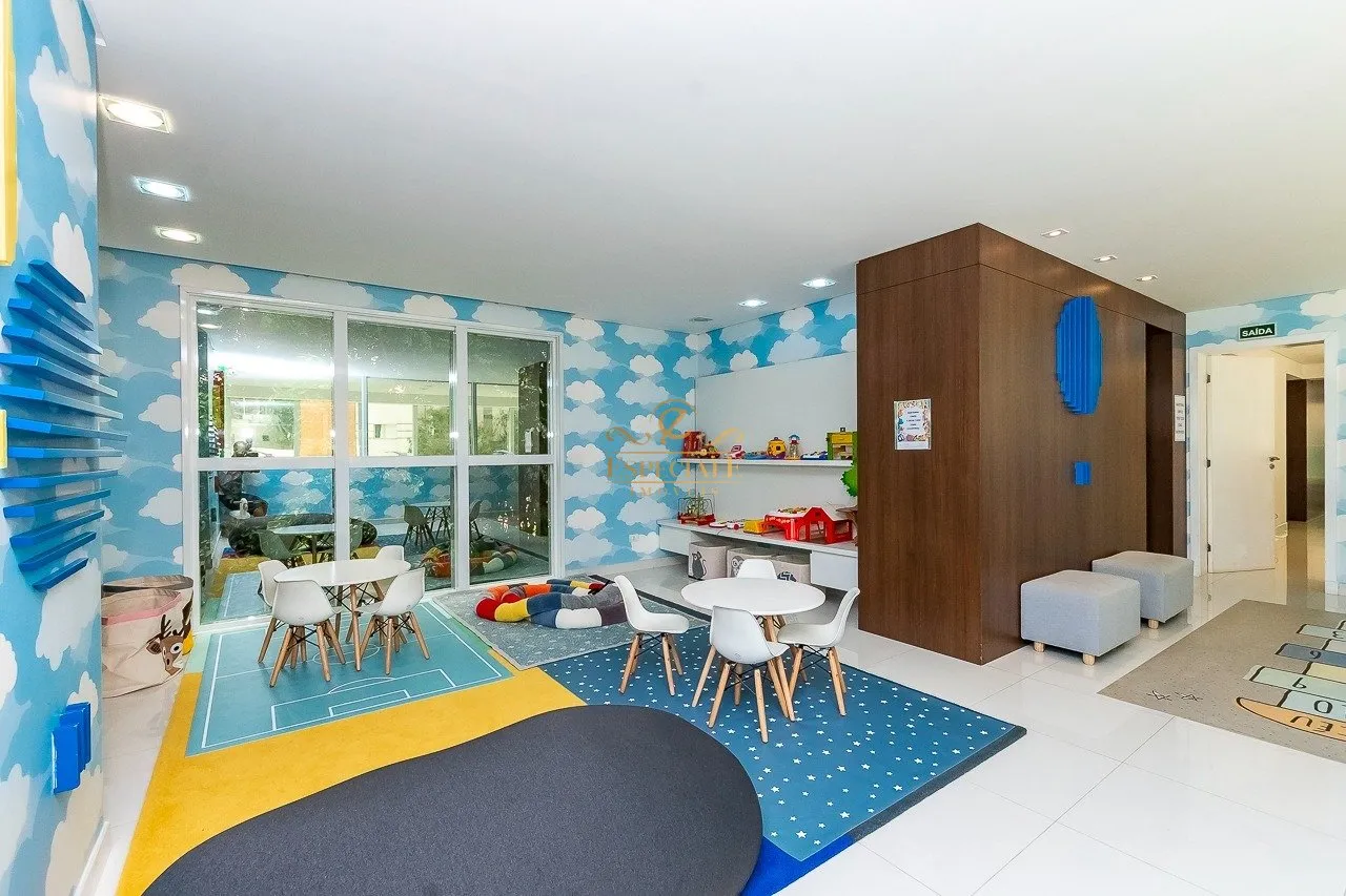 4-bedroom apartment with 2 suites, 331 m² — photo 62