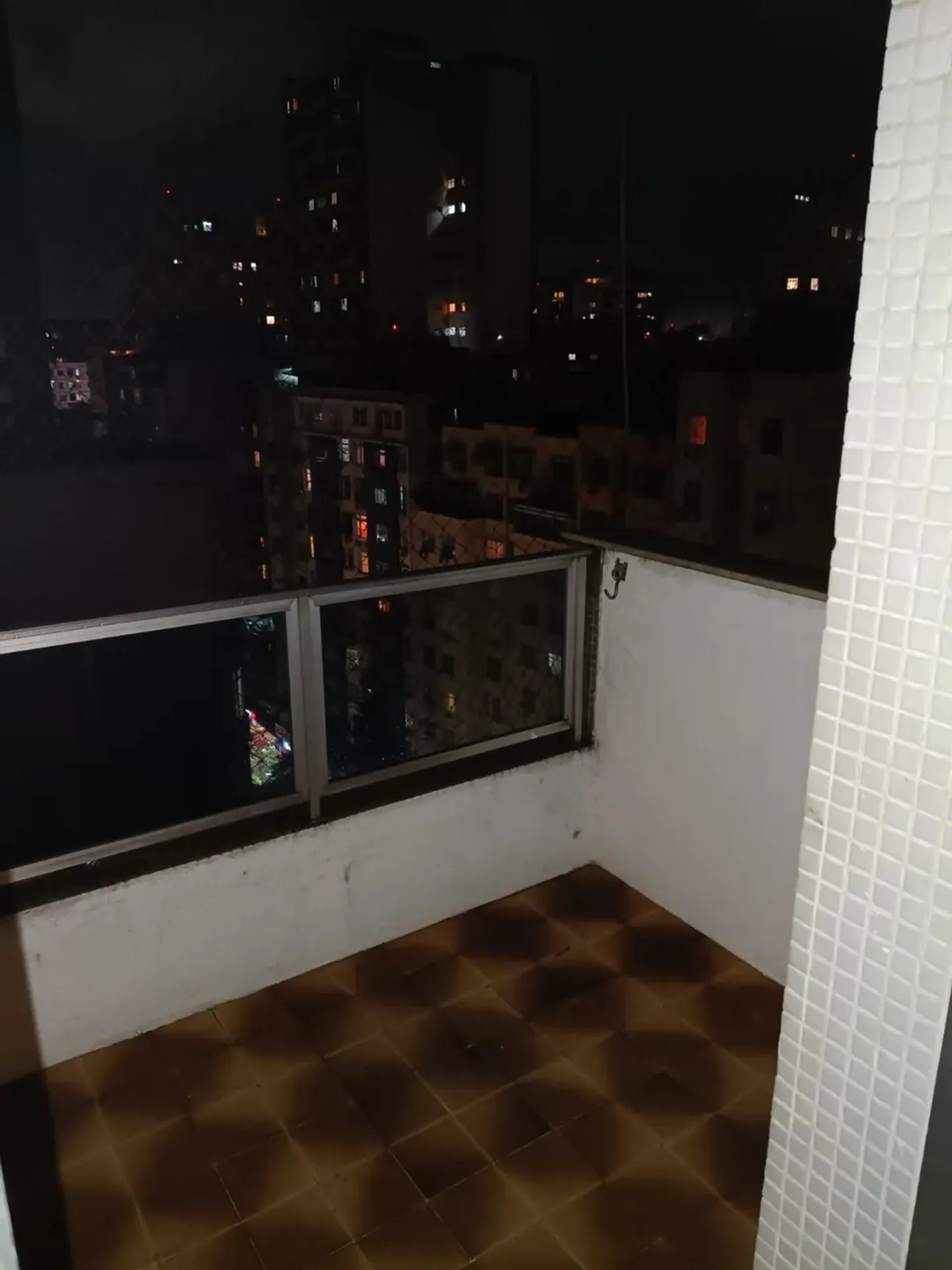 Деревянный пол или ламинат и 2 спальни: квартира 80 м² — photo 3