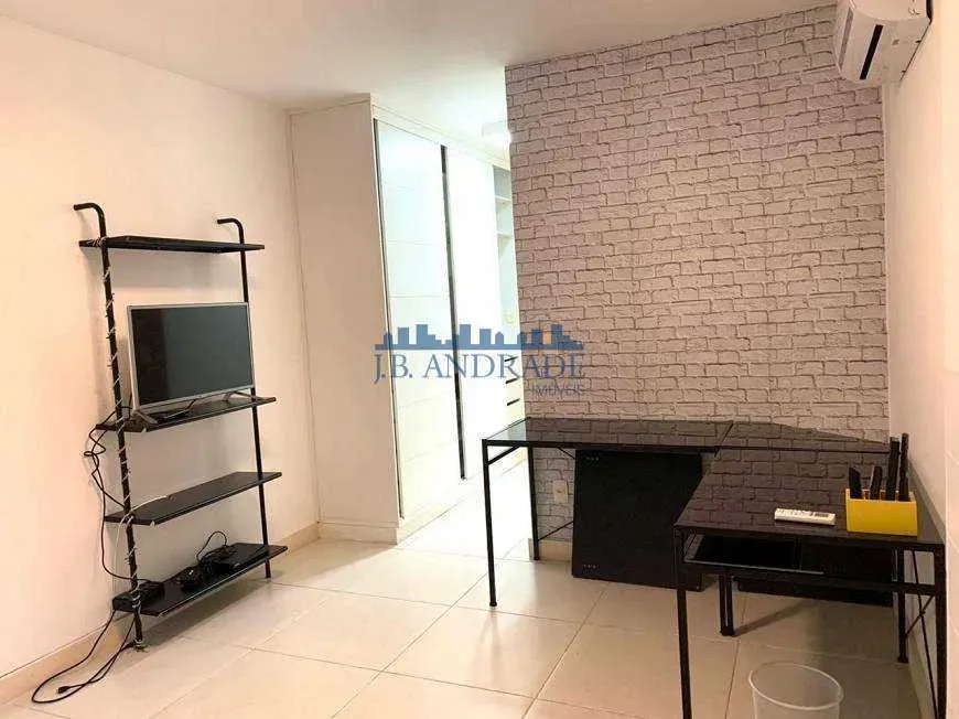 Apartamento mobiliado com 2 quartos e varanda — photo 9