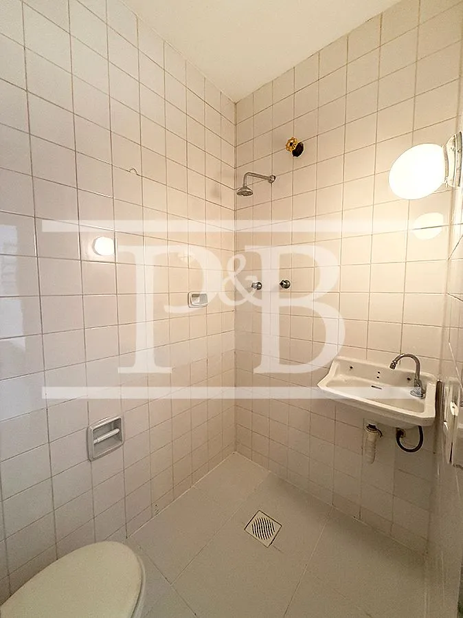 4-bedroom apartment with a walk-in closet in Rio de Janeiro — photo 47