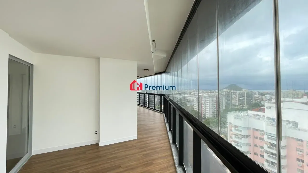 Apartment, 119 m², with a glass-enclosed balcony — photo 3