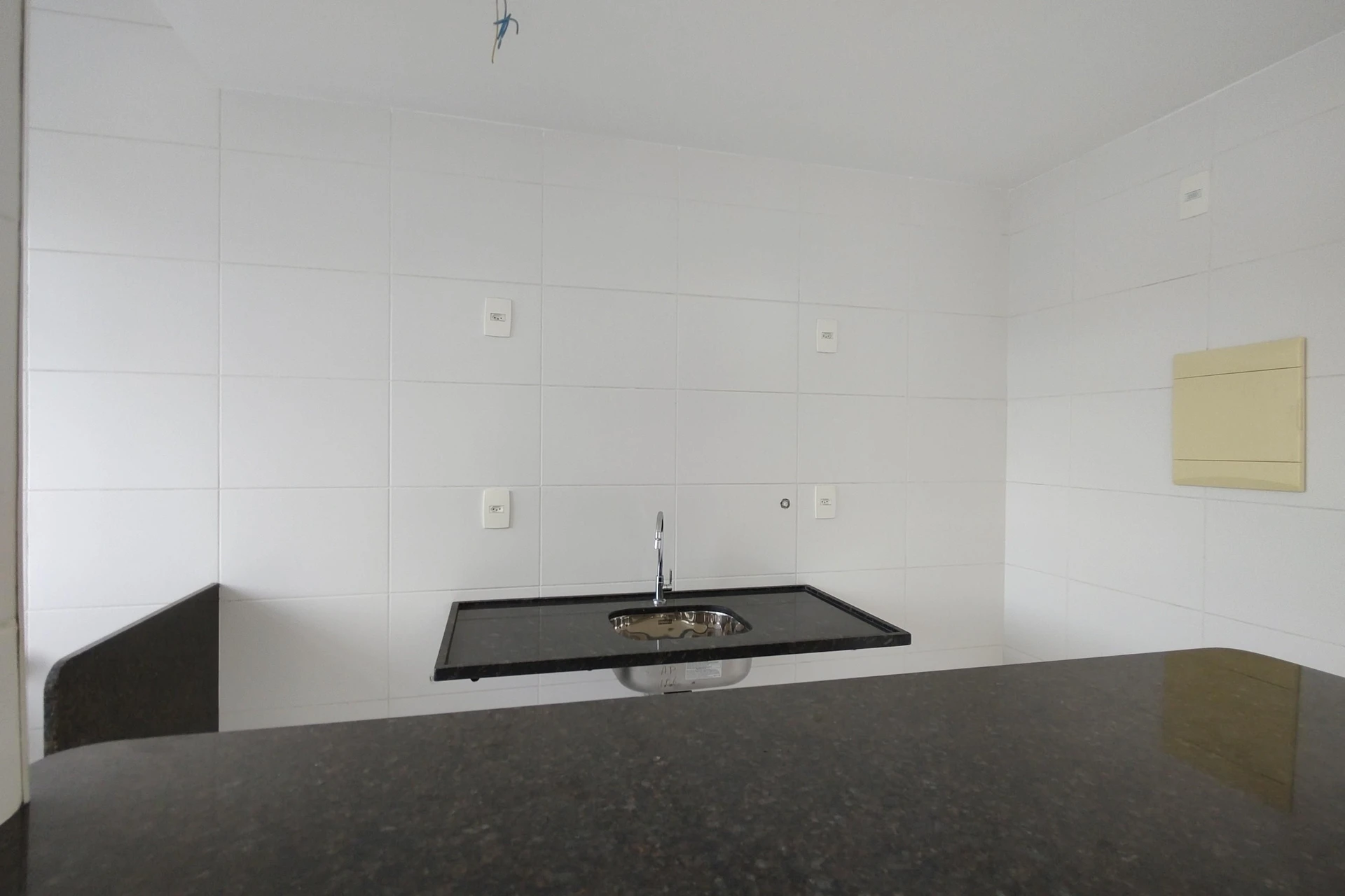 Apartment with 2 bedrooms, balcony and 1 parking space — photo 19