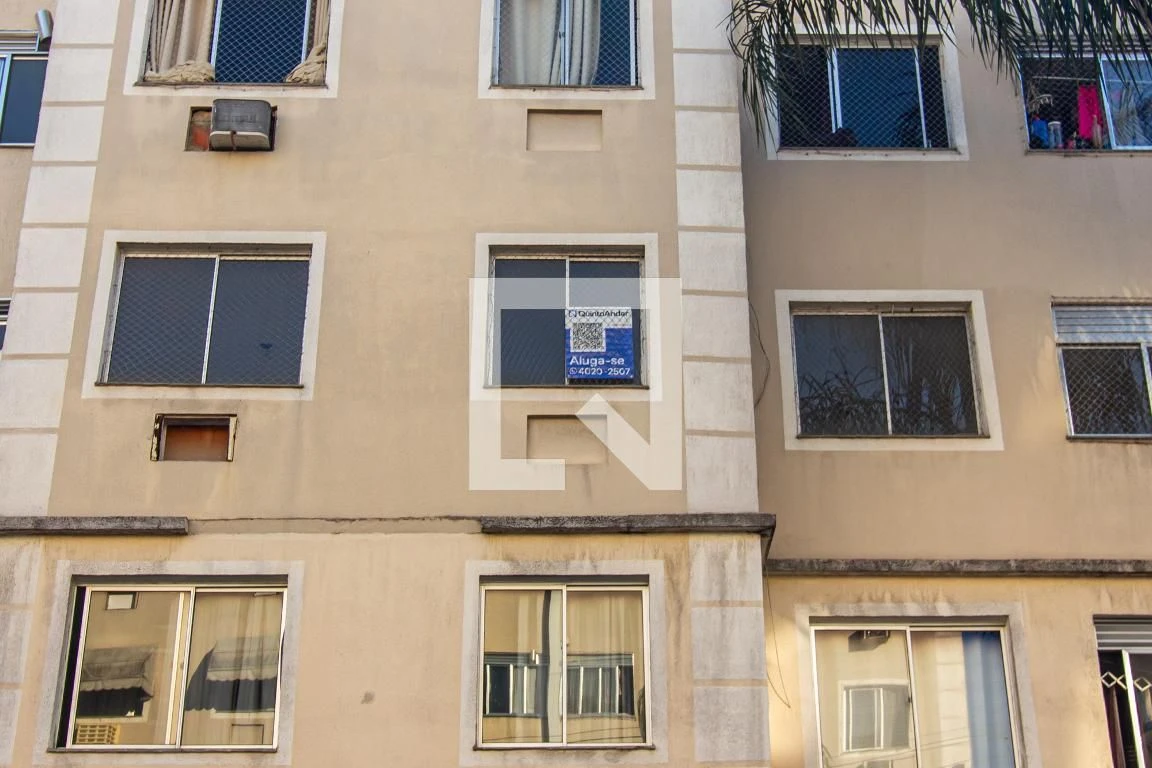 Apartamento com 2 quartos e suíte com banheiro — photo 61