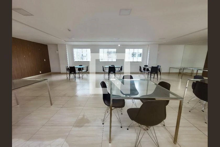 Apartamento de 2 dormitorios con balcón y 48 m² — photo 42