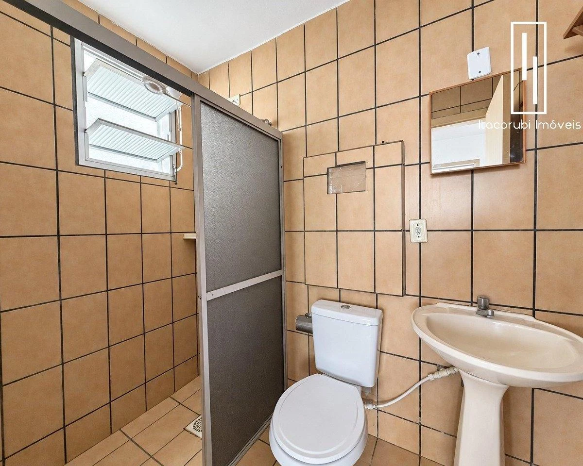 Apartment, 59 m², with wood or laminate floors — photo 5