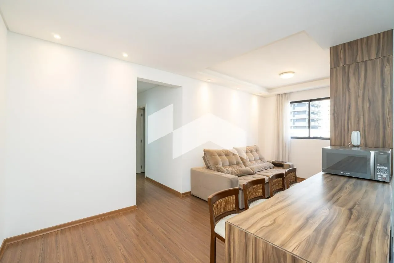 Furnished 2-bedroom apartment with 1 bathroom — photo 5