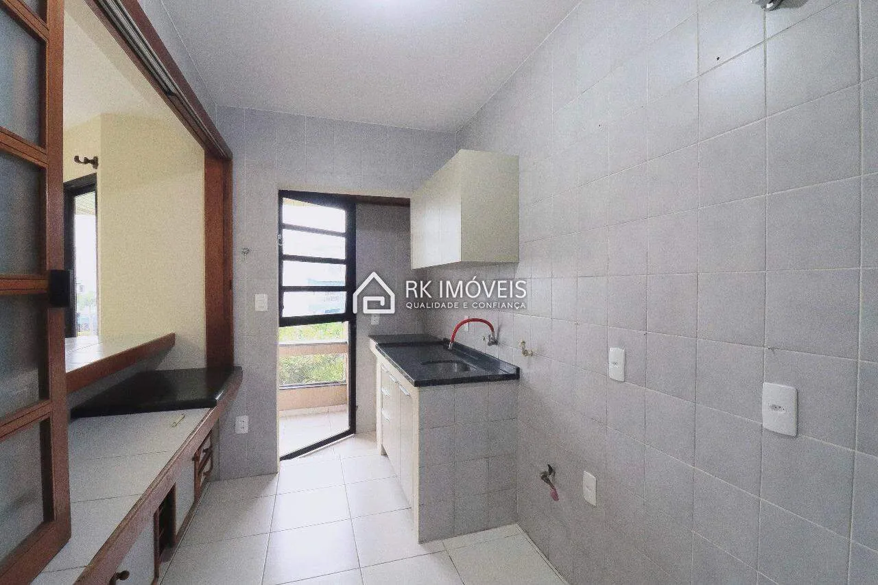 Rental apartment with 3 bedrooms and a balcony — photo 4