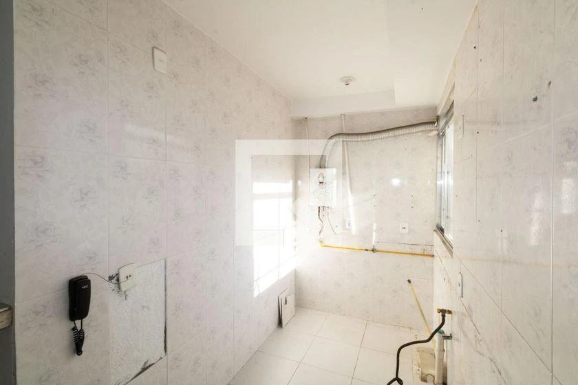 Apartamento para aluguel com 2 quartos e 1 banheiro — photo 48
