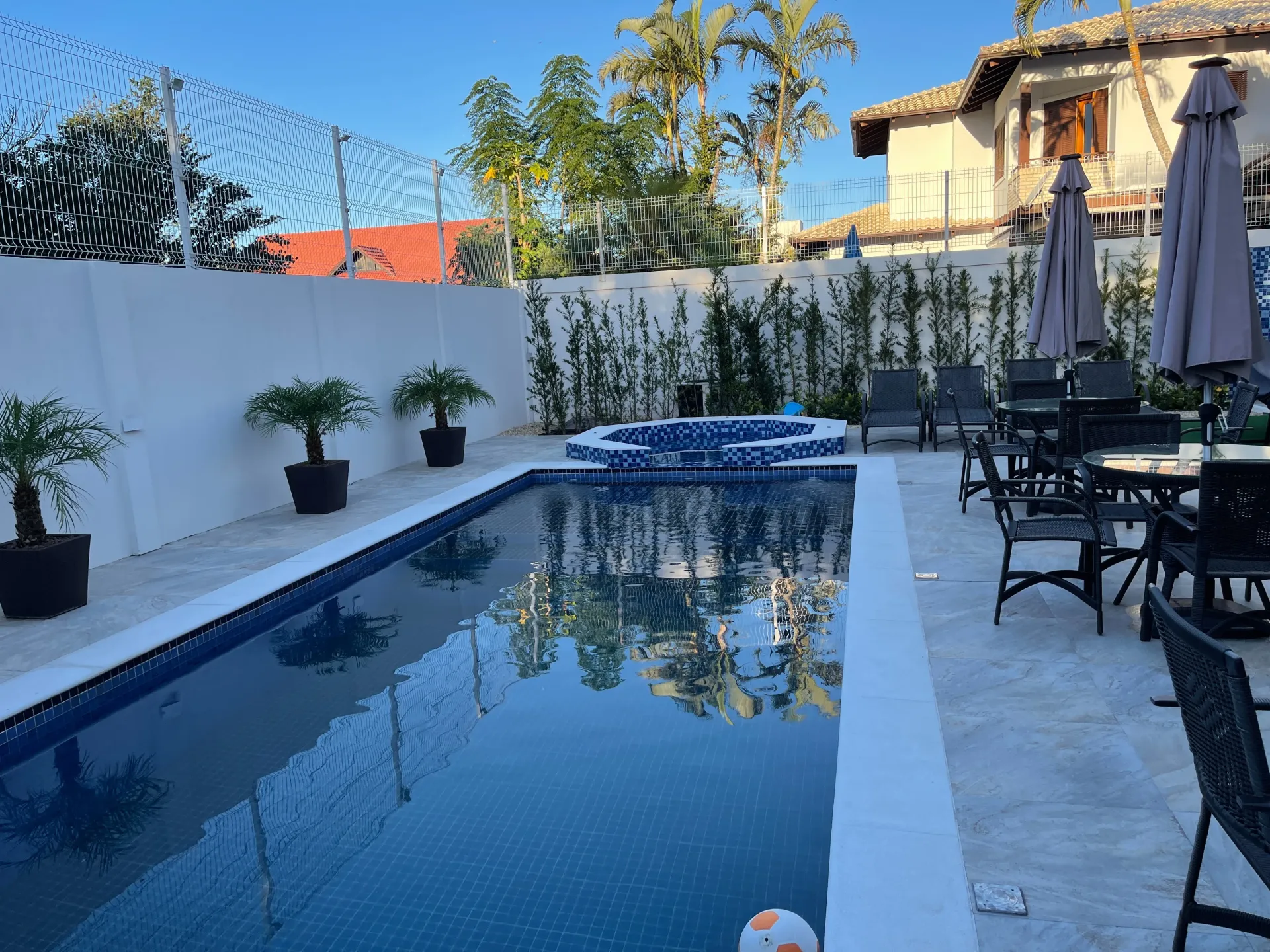 Casa mobiliada com 6 suítes e 8 banheiros, 3 vagas — photo 60