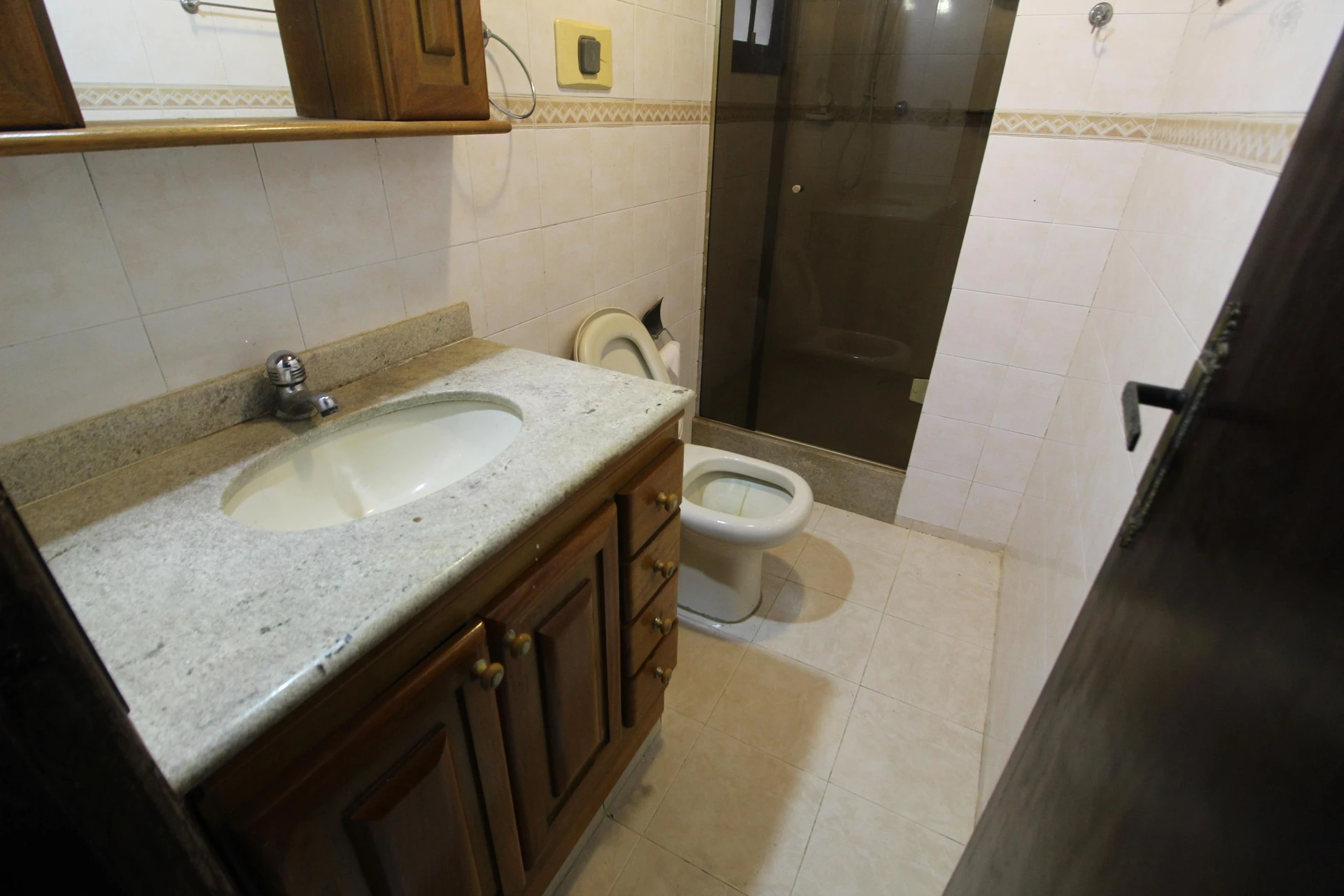 House with 2 bedrooms, private garden and balcony — photo 13