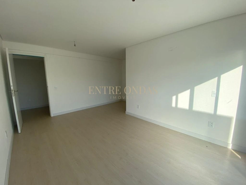 Apartamento de 156 m² con 3 dormitorios y 2 plazas — photo 24