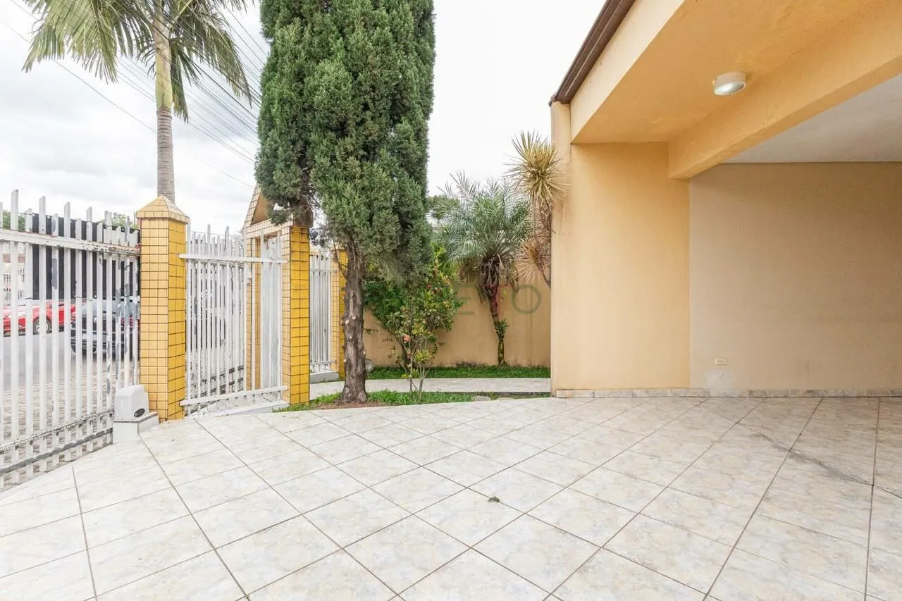 480 m² house with a bathtub and a garden — photo 38